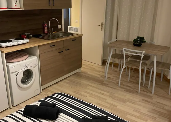 Apartment 23m2 5mn Gare 3 Couchages *